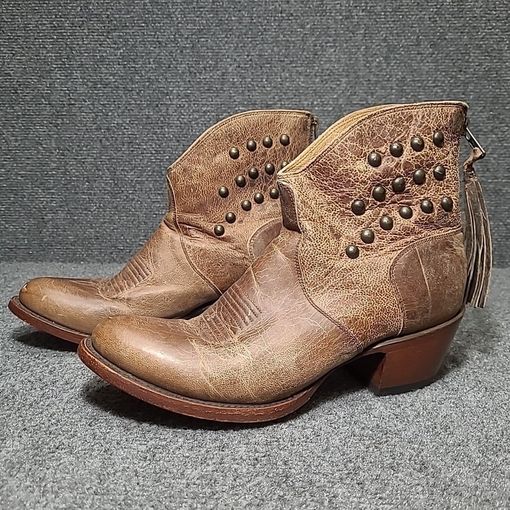 Shyanne Western Studded Fringe Distressed Brown Bootie BBW202 Boots Womens 7 B